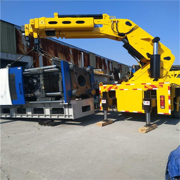 福山镇 大吨位折臂吊出租费用解析：一小时租赁多少钱