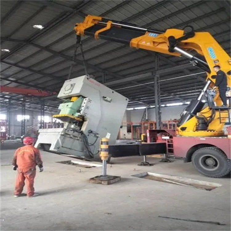 福山镇80吨折臂吊车出租附近电话